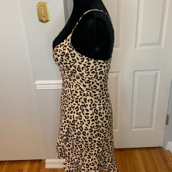 short little cheetah print dress - Picture 3 of 9